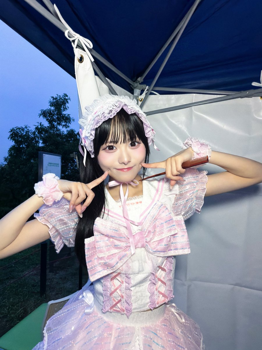 sara_swdp's tweet photo. 昨日はフリーライブツアーin『イオンモール和歌山』さんありがとうございました!!🎀
今回は【203】名の方が会いに来てくれました！！
┈┈┈┈┈┈┈┈┈┈
次会えるのは10/3（土）📍石川『 #かがやきフェス2026』です！！素敵なイベントだ😭🩷頑張るぞ~!!

チケット🎫↓↓
https://t.co/BEUWpi6JdB https://t.co/h9qCoGB9xE