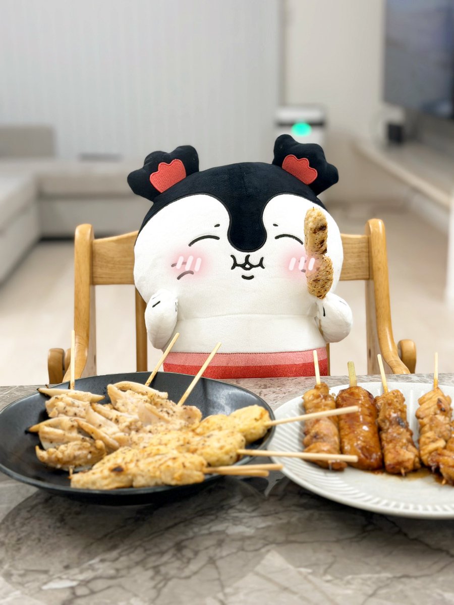 usa_warekawa's tweet photo. この家にきてから確実に更にぽっちゃりしてきたよこの子！ https://t.co/ry7iWm4Jb2