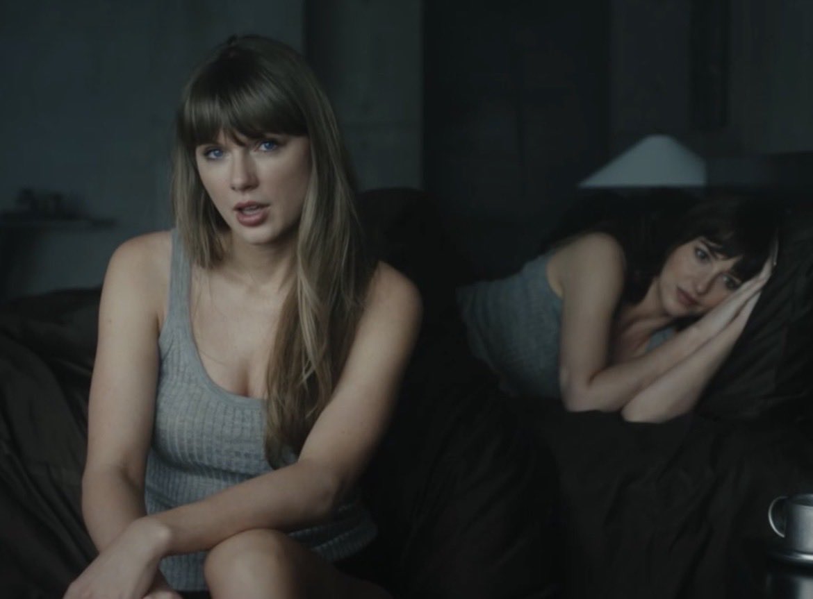 tigerZprincess's tweet photo. I don’t want to play into this too much but…

The fact that these were her first lyrics about #thatthing… https://t.co/71Vpr25DRt