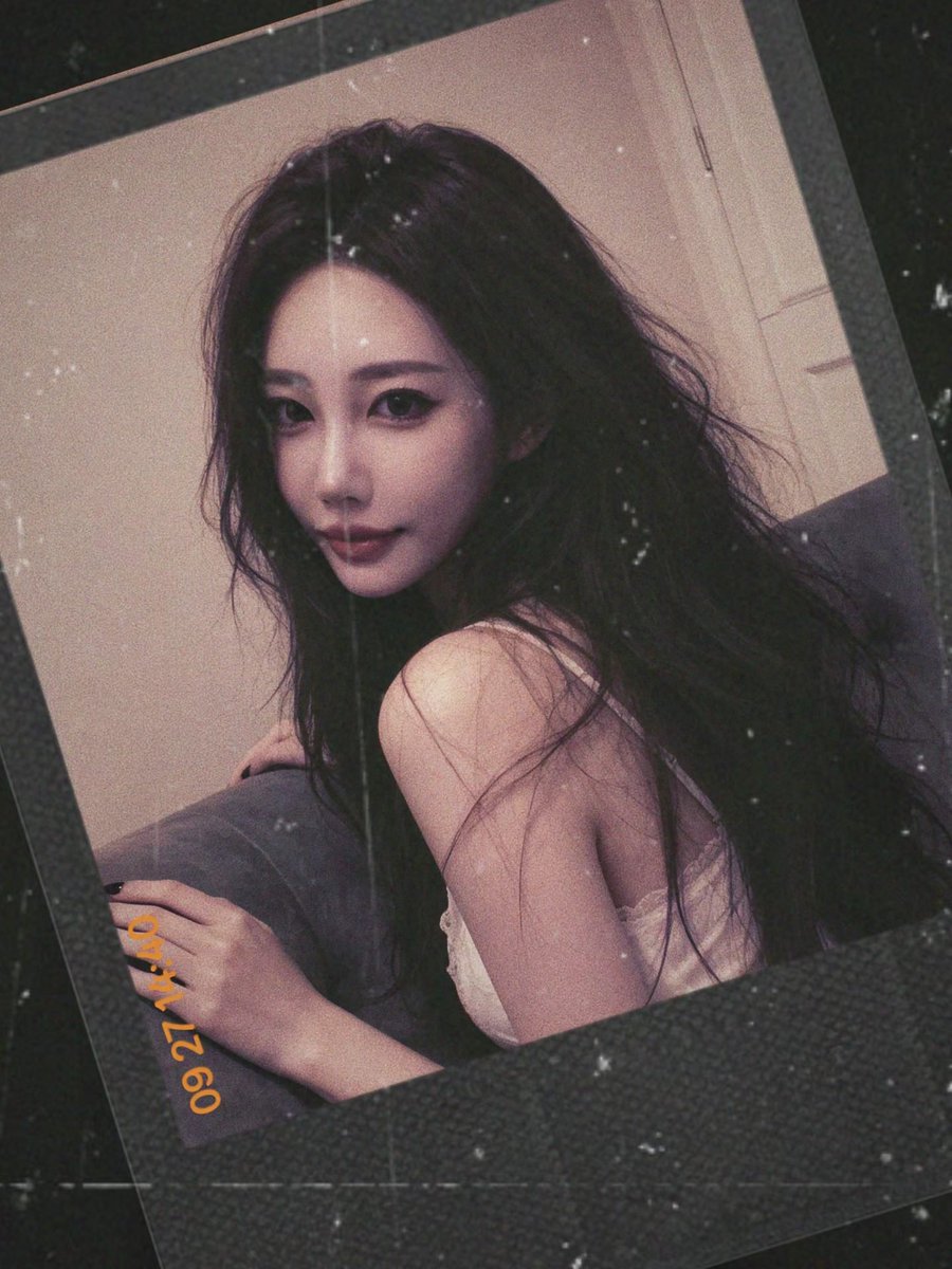zhadie888888's tweet photo. 表面是女同母狗🖤
实际是背着女友被鸡巴爹曝光的淫荡婊子肉便器屌套🖕🏻
想加这头母狗微信的欢迎私信🖤
#女权 #雌竞 #群p #轮奸 #败北 #女s #母狗 #骚逼 #女神 #反差婊 #羞辱 #女王 #投稿 #曝光 #多人 #闺蜜 #群调 #姐妹 https://t.co/XdeBwFcOqp