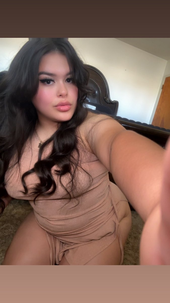 Jeesssleon's tweet photo. 🫦🫦

#latina #worshipme #fyp https://t.co/Ncyc8gnche