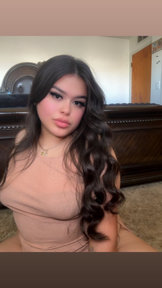 Jeesssleon's tweet photo. 🫦🫦

#latina #worshipme #fyp https://t.co/Ncyc8gnche