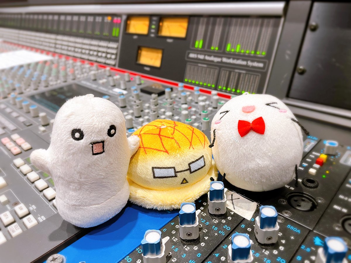 canoue's tweet photo. 10/25(日)のM3-2026秋合わせで久しぶりのナンバリングシリーズ『canoueVII』を制作しています。今日はスタジオにて楽器収録！まずはドラムからスタートです。
#canoue https://t.co/hqgrRIFBTd