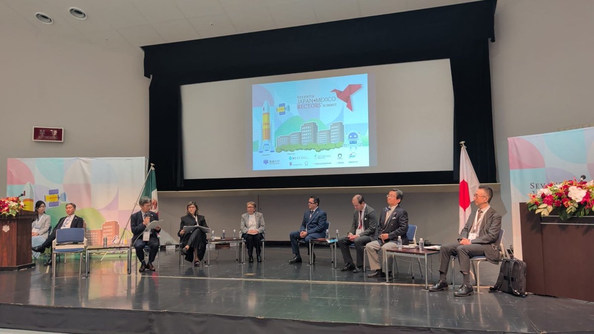 ANUIES's tweet photo. Durante la inauguración de la cumbre de Rectores de México y Japón, el titular de la #ANUIES hizo un llamado a que la cooperación en IA, robótica y energías renovables se desarrolle con criterios éticos, responsabilidad social universitaria y oportunidades de intercambio internacional inclusivo.