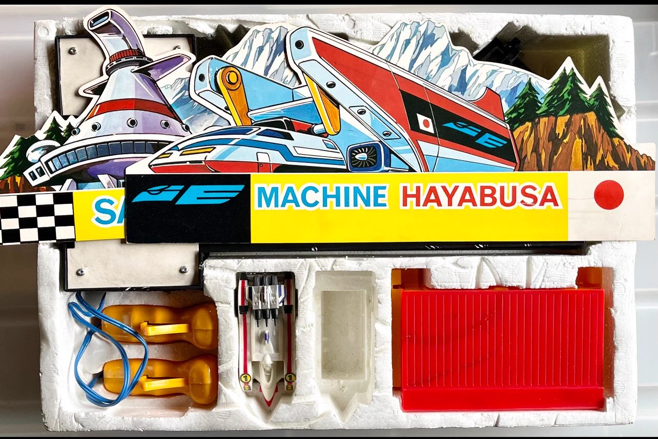 希少　旧バンダイ　ゼンマイ　マシンハヤブサ　ヤマト　未組み立て すわろびっち على X: 