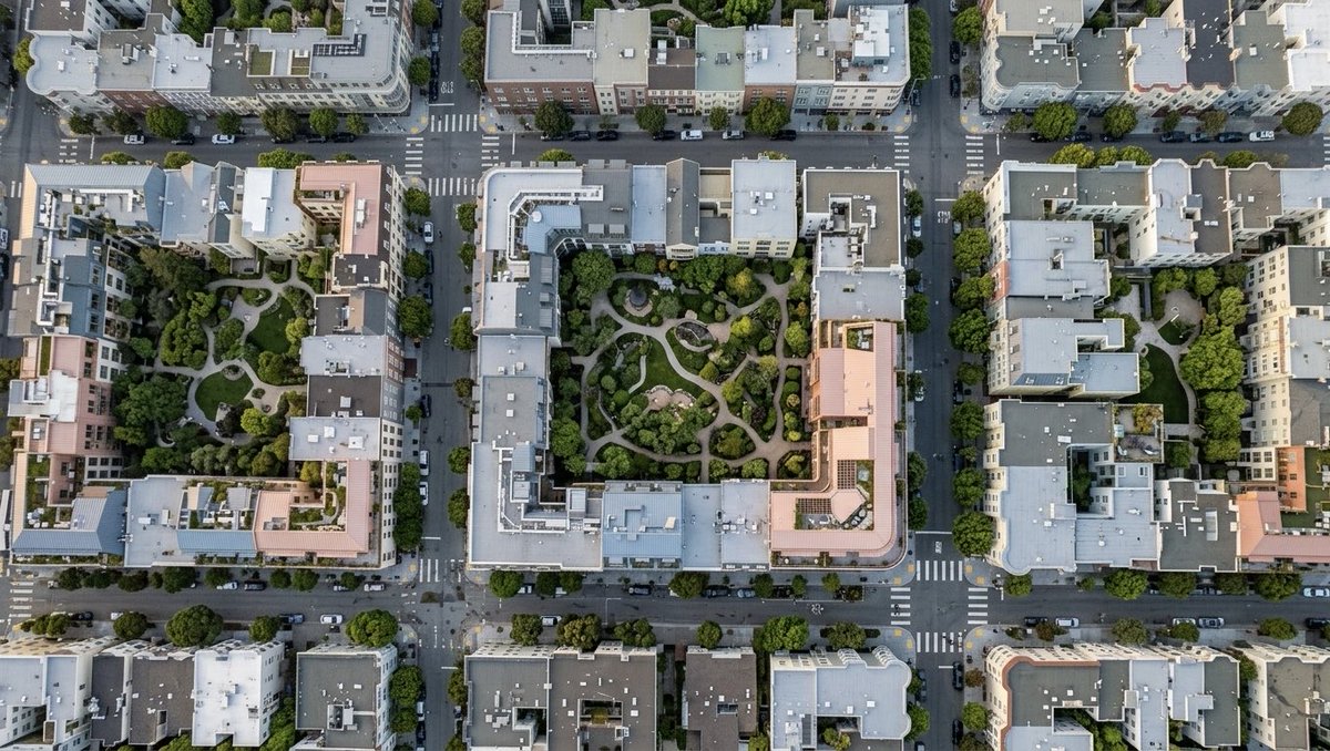 UrbanCourtyard's tweet photo. Basically you want the area around the perimeter to equal the interior yard https://t.co/luMMi12YYC