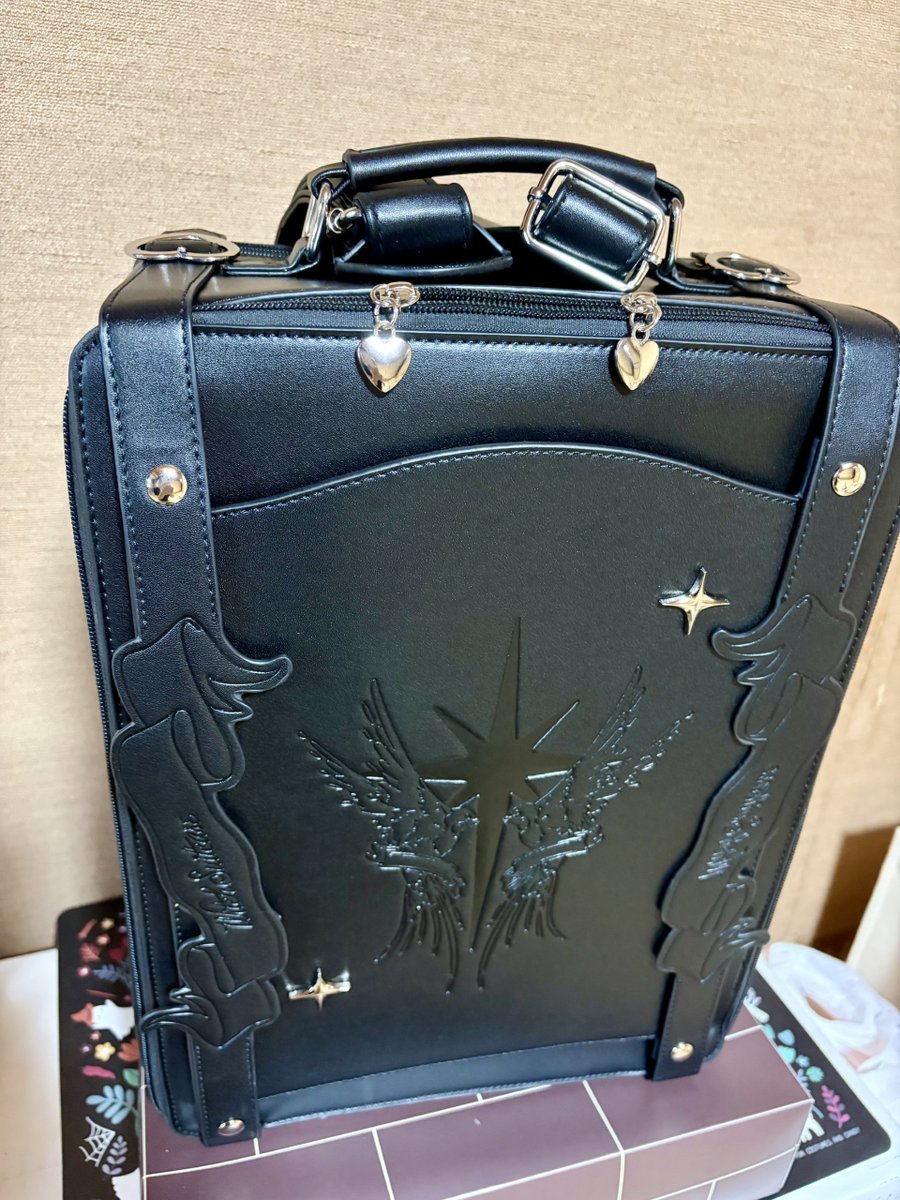 KCpY85vhPtTalik's tweet photo. ドール用のお出かけバッグを買ったのだ！
いいじゃろぉ？ https://t.co/zioQxyxtpD