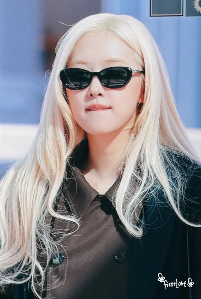 _youimma's tweet photo. 오늘 완전 가을다람지 기여움 https://t.co/4wfg2gQe51