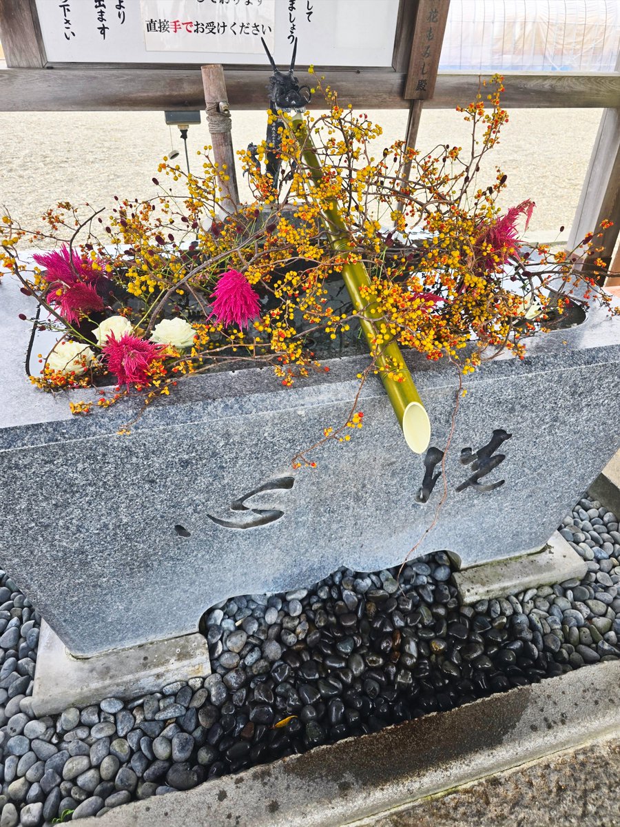 contento_a___'s tweet photo. 天気イマイチだけど
久々の樽前山神社 https://t.co/kECC4RLc4e