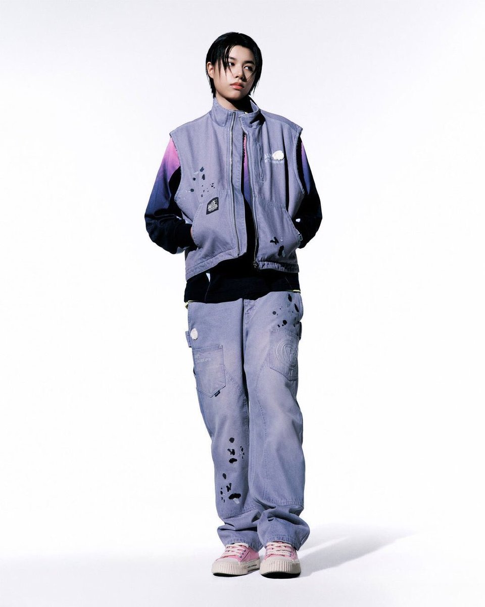 limlouis_idn's tweet photo. [📸] 260928 — aape Instagram Update with #LOUIS   

🤩❤️

#LNGSHOT #롱샷 #LOUIS #루이
@LNGSHOT4sho https://t.co/I8fp3GxtxR