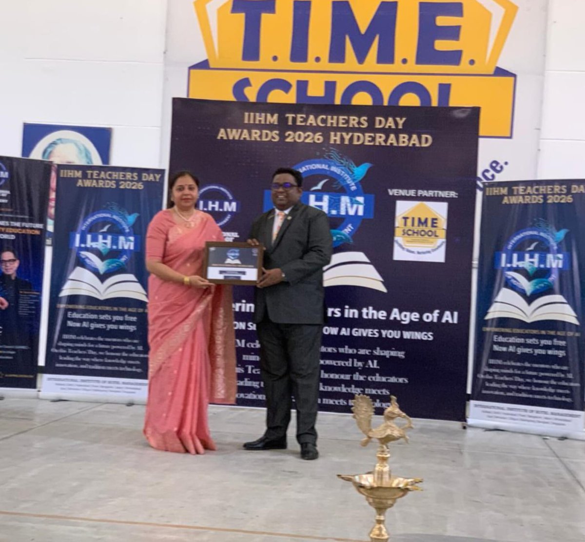 APSRKPURAM's tweet photo. A proud moment for Army Public School RK Puram!
Our Principal, Mrs. Archana Rai, was honoured with the prestigious Principal Par Excellence Award by IIHM.
Adding to the celebration, three of our dedicated educators received the Teacher Par Excellence Award.
@cbseindia29 https://t.co/SPODetwHUZ