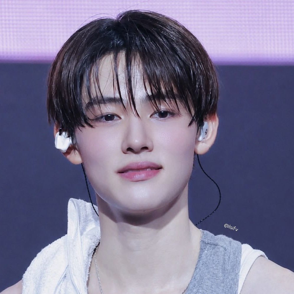 acaijoahae's tweet photo. seonghyeon with that natural pink blush˚.🎀༘⋆ https://t.co/IXOWSSU1Ct