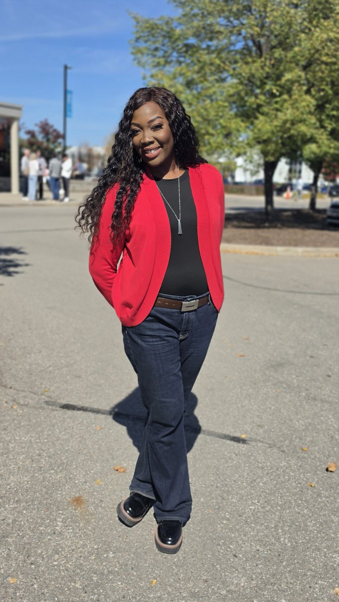 Benestelle3's tweet photo. IT WAS A JEANS KIND OF SUNDAY!😎

Service was lit &amp; powerful! 
I came home loaded!

Break your own limits &amp; dominate your week!
You're possible!🔥 

#win #successdriven #tops https://t.co/WDthTWcjfi