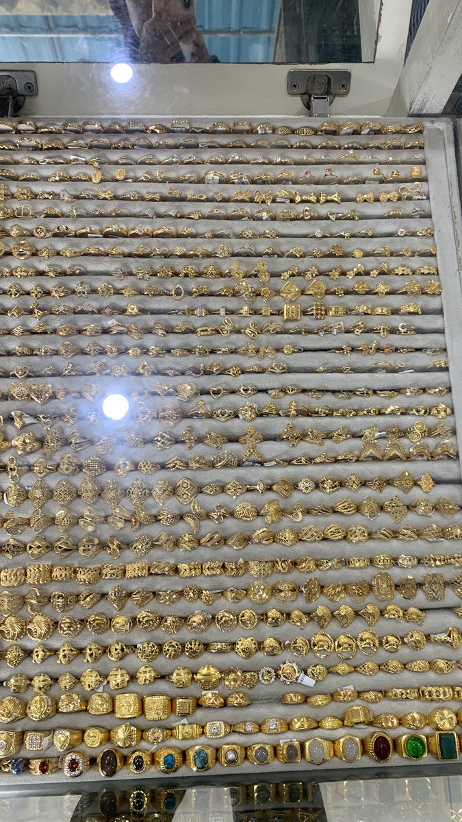 Atikaprames's tweet photo. Open jastip perhiasan emas Timika Papua Tengah💍
Harga jastip start 100k belum ongkos kirim. Bisa kirim seluruh Indonesia (diutamakan cod Malang)
Jadwal cod Malang menyusul. 

Cocok untuk investasi masa depan sambil berhias💅🏻 free konsul langsung DM

@infomalang https://t.co/34STWx9rQj