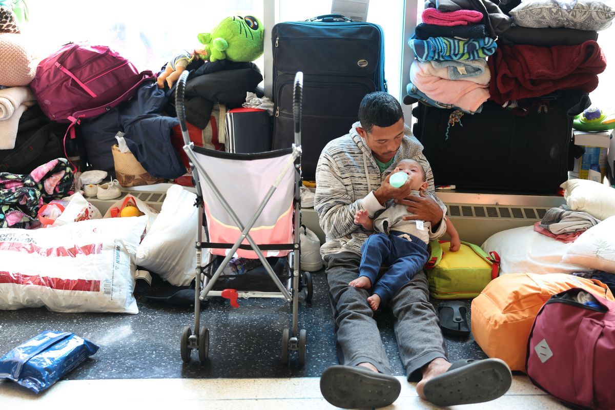 snopes tweet picture
