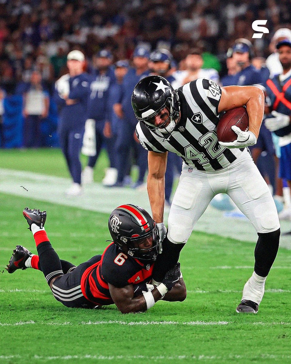 sportv's tweet photo. BOTAFOGO VENCEU O MENGÃO NA NFL! 😂🏈

Se a gente considerar os CTs que receberam os times da NFL antes do jogo, o Glorioso leva essa! Os Cowboys treinaram no CT do Flamengo, enquanto os Ravens passaram pelo CT do Botafogo. Então, na resenha, essa vitória vai pra quem? 👀🫱🏻‍🫲🏽

*Contém texto alternativo.

#NFLNoSportv #NFLRioGame #Botafogo #Flamengo #FutebolAmericano