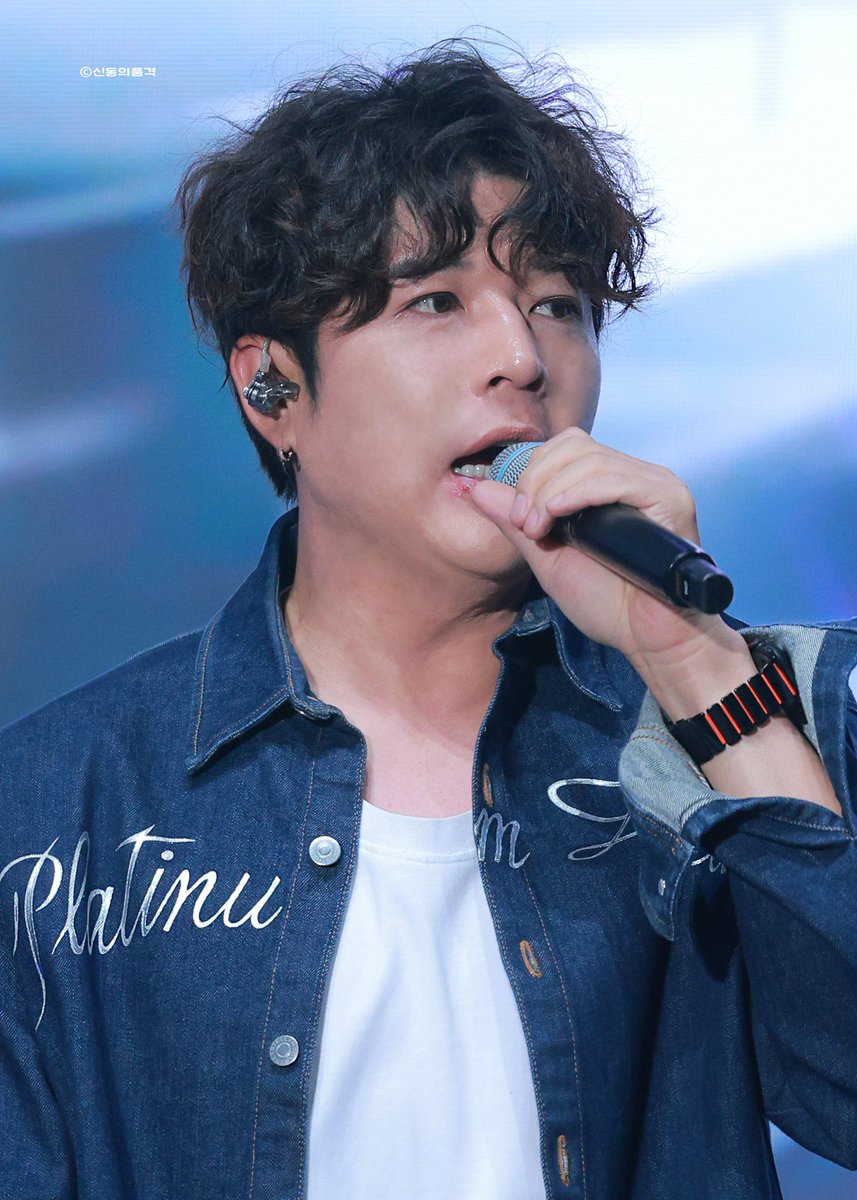 0928Shindong's tweet photo. ♡ ⋆｡˚ 𝙃𝘼𝙋𝙋𝙔 𝘽𝙄𝙍𝙏𝙃𝘿𝘼𝙔  :. ° .☆ 

⁺ʚ> ·̫ <ɞ⁺  💙 

#SHINDONG #신동 #신동희 #神童 #シンドン #SJ #슈퍼주니어 #SUPERJUNIO https://t.co/gBvUagkPX2