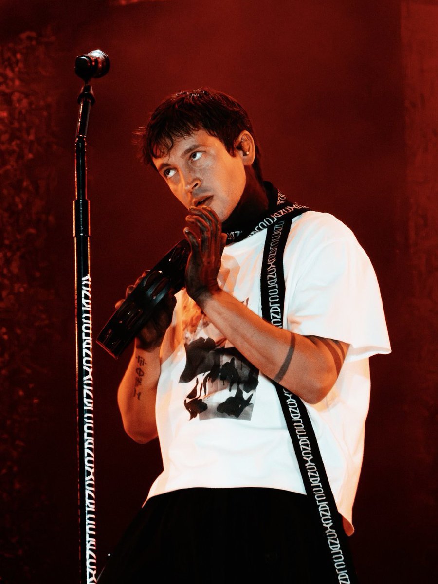 wallsoftrench's tweet photo. Lord have mercy. https://t.co/SurVQGrtul