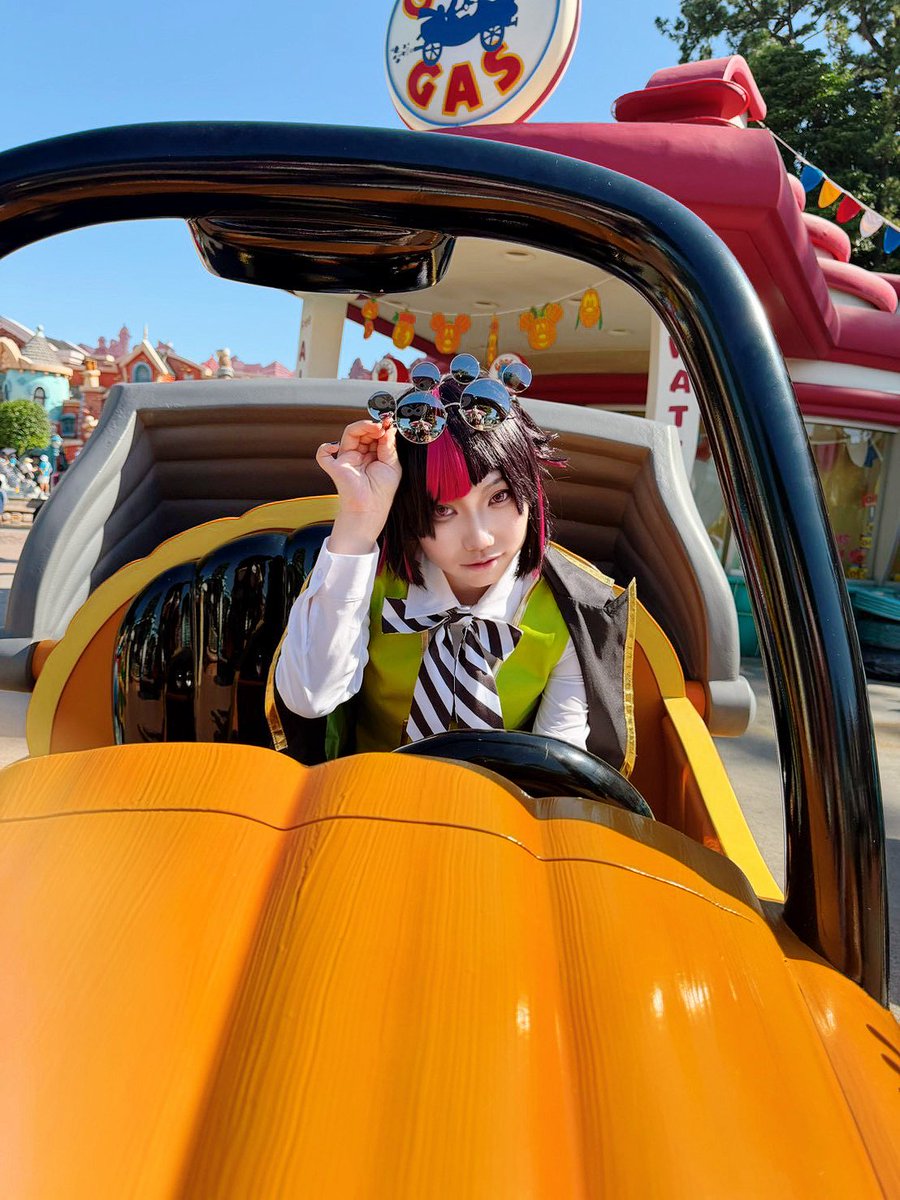 krak_887's tweet photo. 運転ならわしに任しておけ
#Dハロ仮装2026 
#Dハロツイステ https://t.co/XUDkGNgYbc