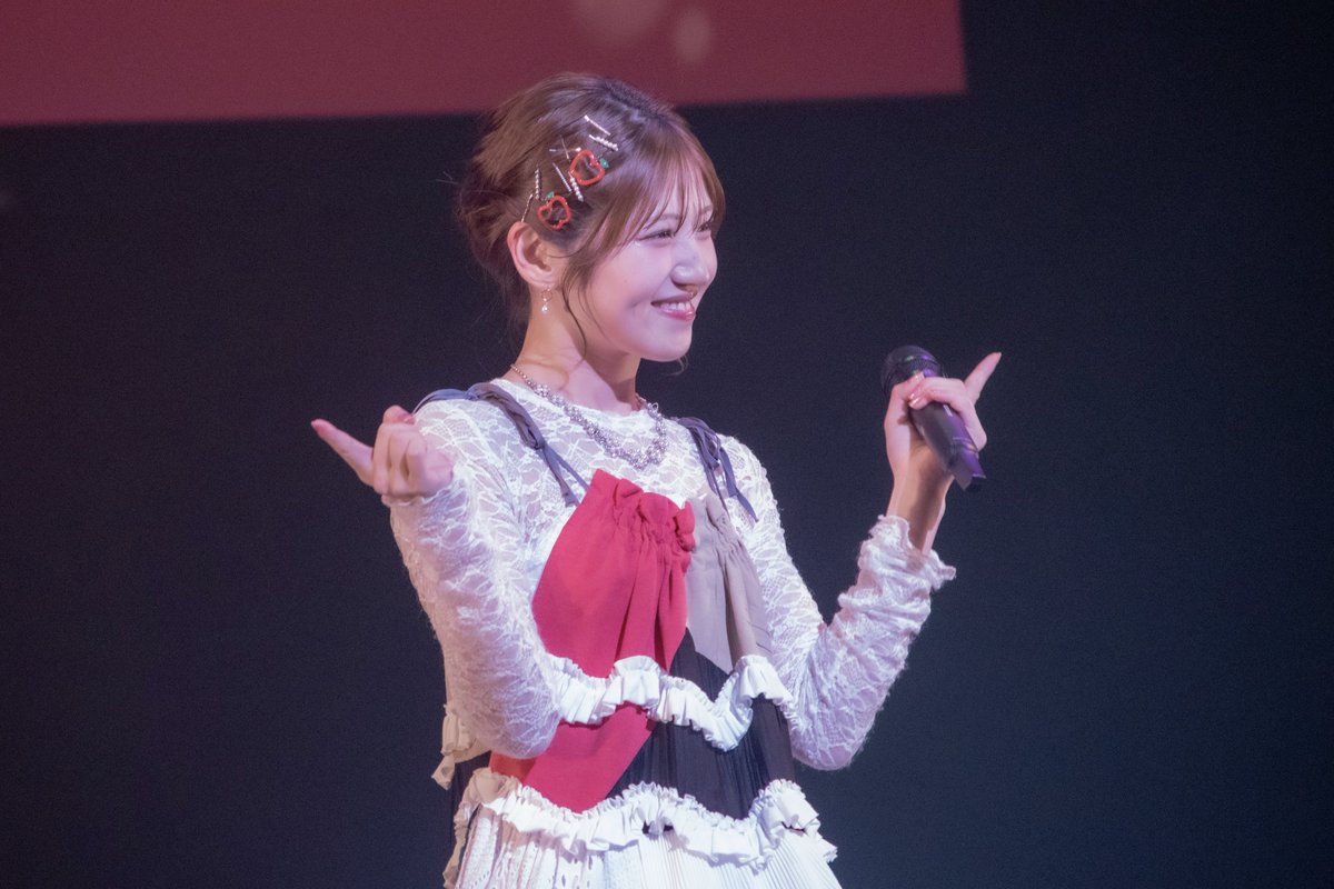ycha03's tweet photo. 「とくベチュ、して」

かわいくて発光してた🪄

2026.9.27  大阪

#ゆうなぁファンミ 
#村山彩希 https://t.co/4VWrzCas7q
