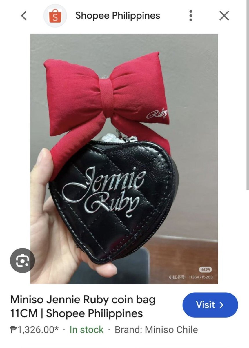 haemilkeu's tweet photo. wts lfb ph blackpink jennie kim

jennie x miniso collab

- tote bag (used twice)
- sling coin pouch / bag (never used)

1,500 set ! https://t.co/bLHej39iuv
