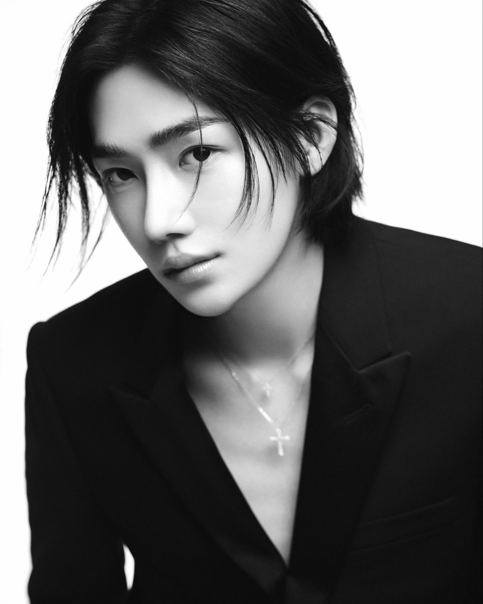 AmyKim65016210's tweet photo. Chanhee's sweet, uplifting voice heals me every day in 'LOVE:SEA' Thank you for your voice, New🫶

His new profile pictures are works of art🙌 New is such a handsome model💓

#TeamNew #사랑해요 https://t.co/TsRZSEipJb