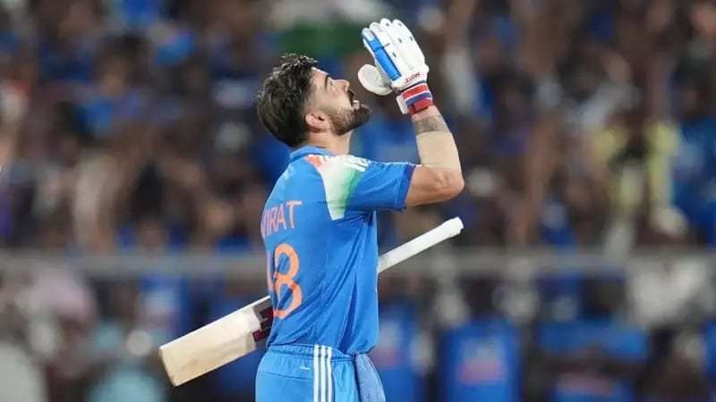 VijayCricketFan's tweet photo. Virat Kohli's ODI average is above 59 for the first time since Jan 2022. Hopefully, he will finish his career with a 60+ average. https://t.co/v0auNmmpZh
