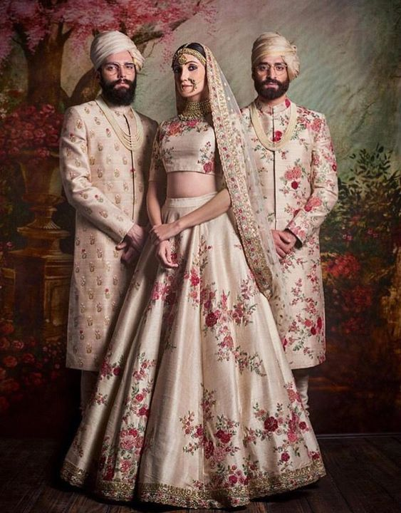 ThreadsWerindia's tweet photo. Dreaming of a fresh and romantic bridal look? 🌸 Floral lehengas bring elegance, colour, and contemporary charm to wedding celebrations.
Find your bridal inspiration: https://t.co/1dquW1vK31

#BridalFashion #FloralLehenga #WeddingStyle #BrideToBe #Threads https://t.co/GusMEwqbZ0