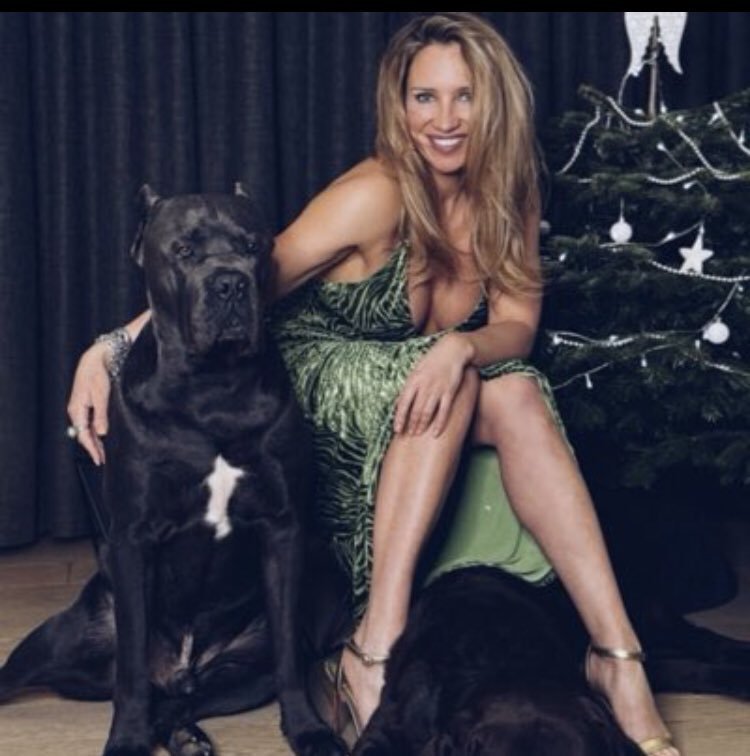 Veronicasipywv's tweet photo. I stopped posting the real knotting videos on X.  
Too many restrictions.  
The ones where it fully swells, locks, and stays… those only go on Telegram now.  

DM me “KNOT” if you want the link.

#Dogknotting #Knotting #Breeding #CanineKnot #LockedIn https://t.co/NSCpeCir6D