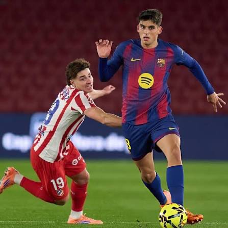 kingkunle_'s tweet photo. This is where I have a problem with De la Fuente or whoever is in charge of Spain’s player selection.

Gerard Martin has done enough to earn a Spain call-up, he should’ve been the replacement for Eric Garcia, not Le Normand.

I understood the previous excuses because of how many Barça players were already in the squad, but now that Eric is out, Gerard should be the obvious replacement. 🚶🏾‍♂️💙❤️