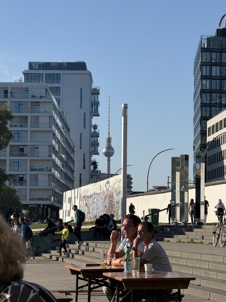 jannikwh's tweet photo. I’m back in Berlin right now and omg it is so peaceful and beautiful.

I love nyc but Berlin has so much going for it - there is life here and 4M people. At the same time the streets are lined with green trees, there is a park at every corner and it is quiet.

Europe has impeccable vibes