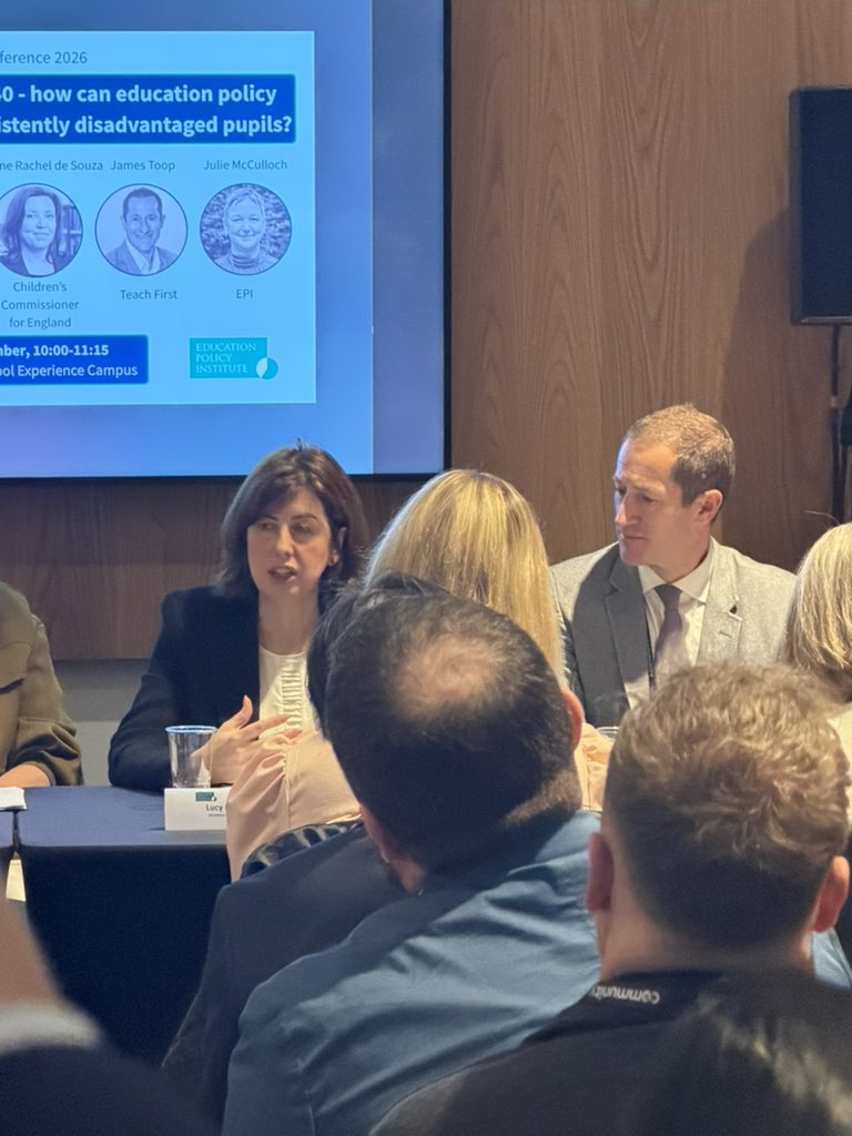 KatieKates_84's tweet photo. Always pleased to attend @EduPolicyInst fringe events.Good to hear about education policy&amp;how it can improve the life chances of disadvantaged pupils. @LucyMPowell says that pupils thrive when they are passionate about learning:At @NATREupdate we know this happens in RE. https://t.co/ziQ95DQDXo
