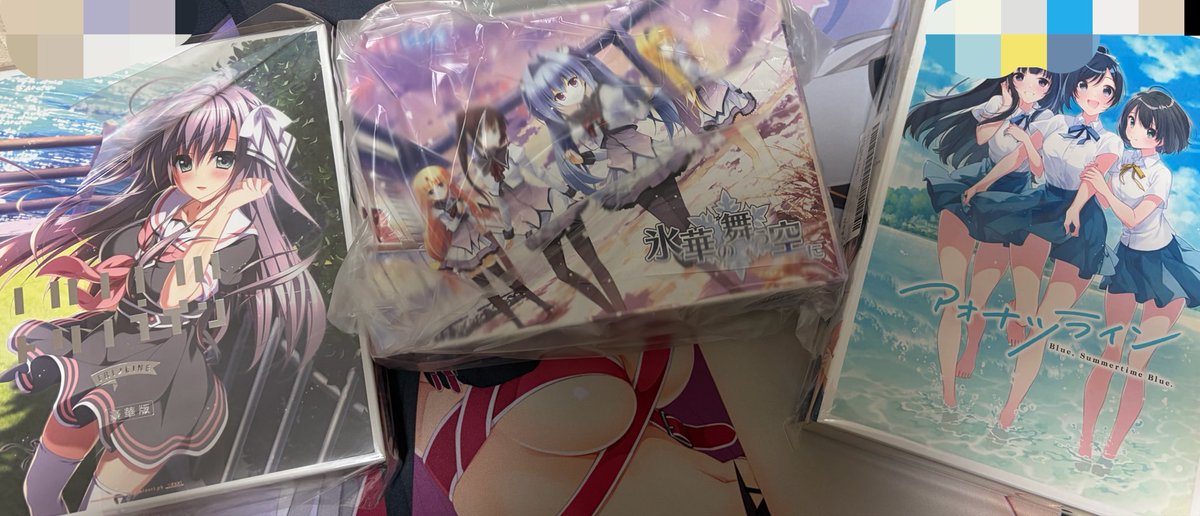 neneayati_'s tweet photo. トリノライン 豪華版
氷華の舞う空に 初回版
アオナツライン 初回限定版 BLUE

お迎えしました！
師匠からのお迎えはまた後日！ https://t.co/YTiOLkJhag