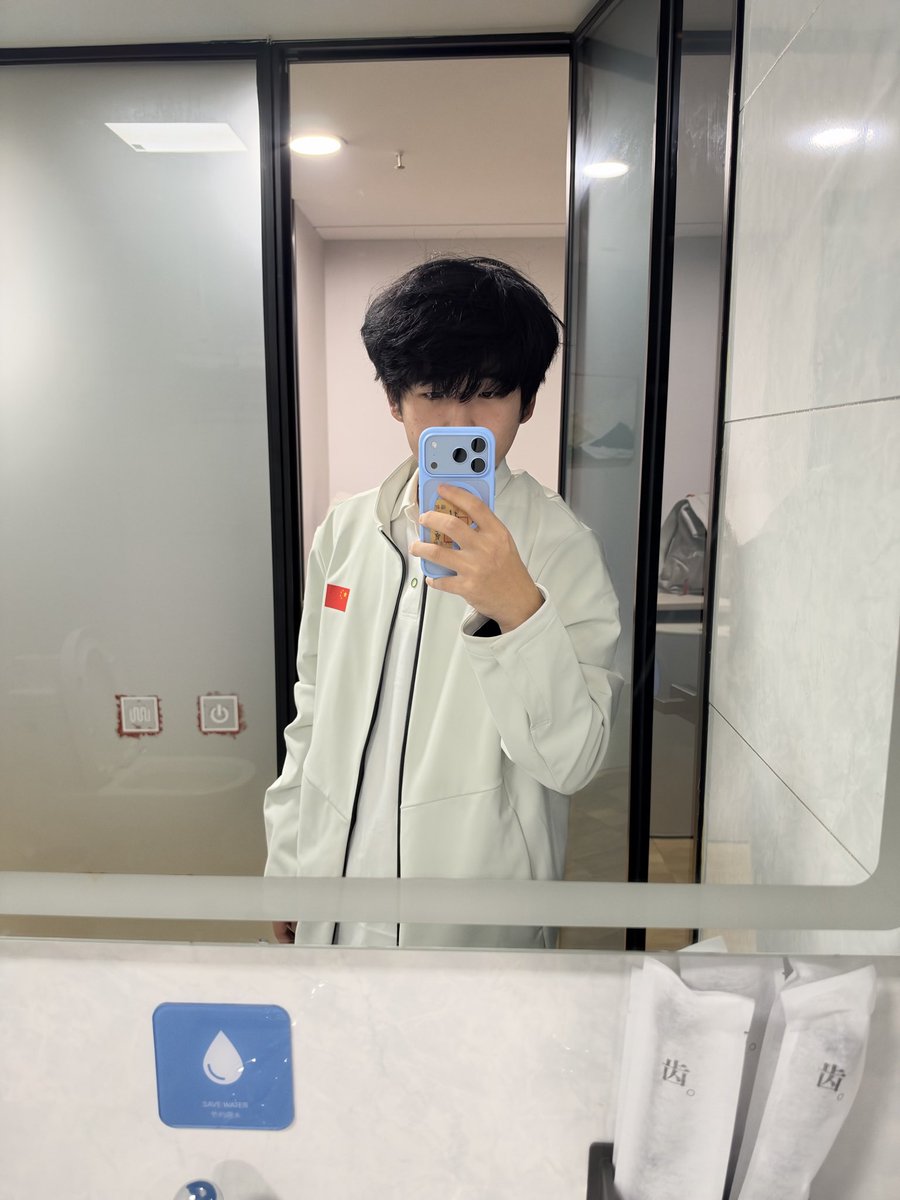 geng531's tweet photo. 想吃吗
#男大 https://t.co/J4DvkKXVL4