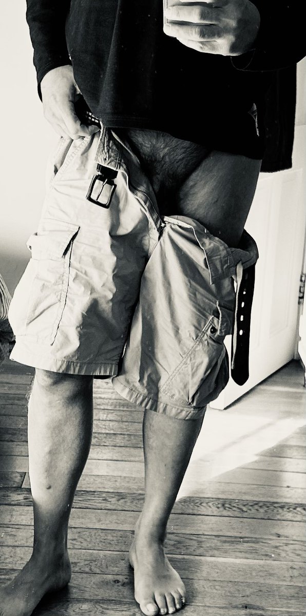 nmbrayire's tweet photo. monochromemonday… maybe few last warmish days left for shorts and #gaybear to go commando… https://t.co/ciBxTSMQW6