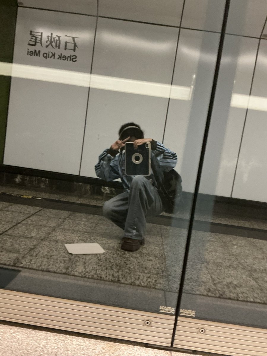 straymutt_13's tweet photo. Outfits check 
Thursday. 
(Friday-my phone died before I could capture any pics sooo) https://t.co/4klaIFmHLX