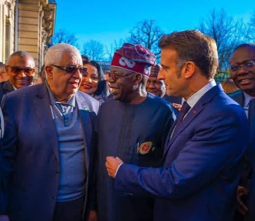 IU_Wakilii's tweet photo. Another day to remind you that President Tinubu removed subsidy and gave chaogoury the money in contracts.

First $15 billion, then another $7 billion 😭

I fear for Nasarawa state! https://t.co/sOSh6EDgX6