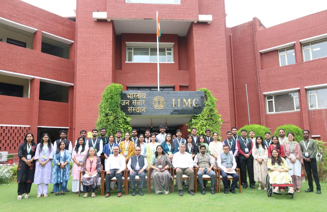 IIMC_India's tweet photo. #Effectivecommunication is an essential component of citizen-centric governance, enabling government institutions to convey policies, programmes and public initiatives in a clear, accessible and effective manner. In this context, IIMC organised a training programme on

(1/5) https://t.co/anwVvQxkys