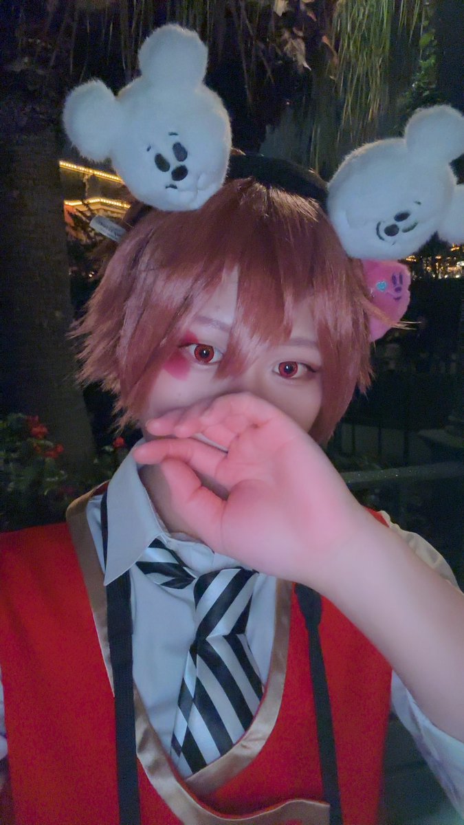 yuu_mjd's tweet photo. 夜もたのしいね
 #Dハロツイステ  #Dハロ仮装 https://t.co/QUXsndxsDl