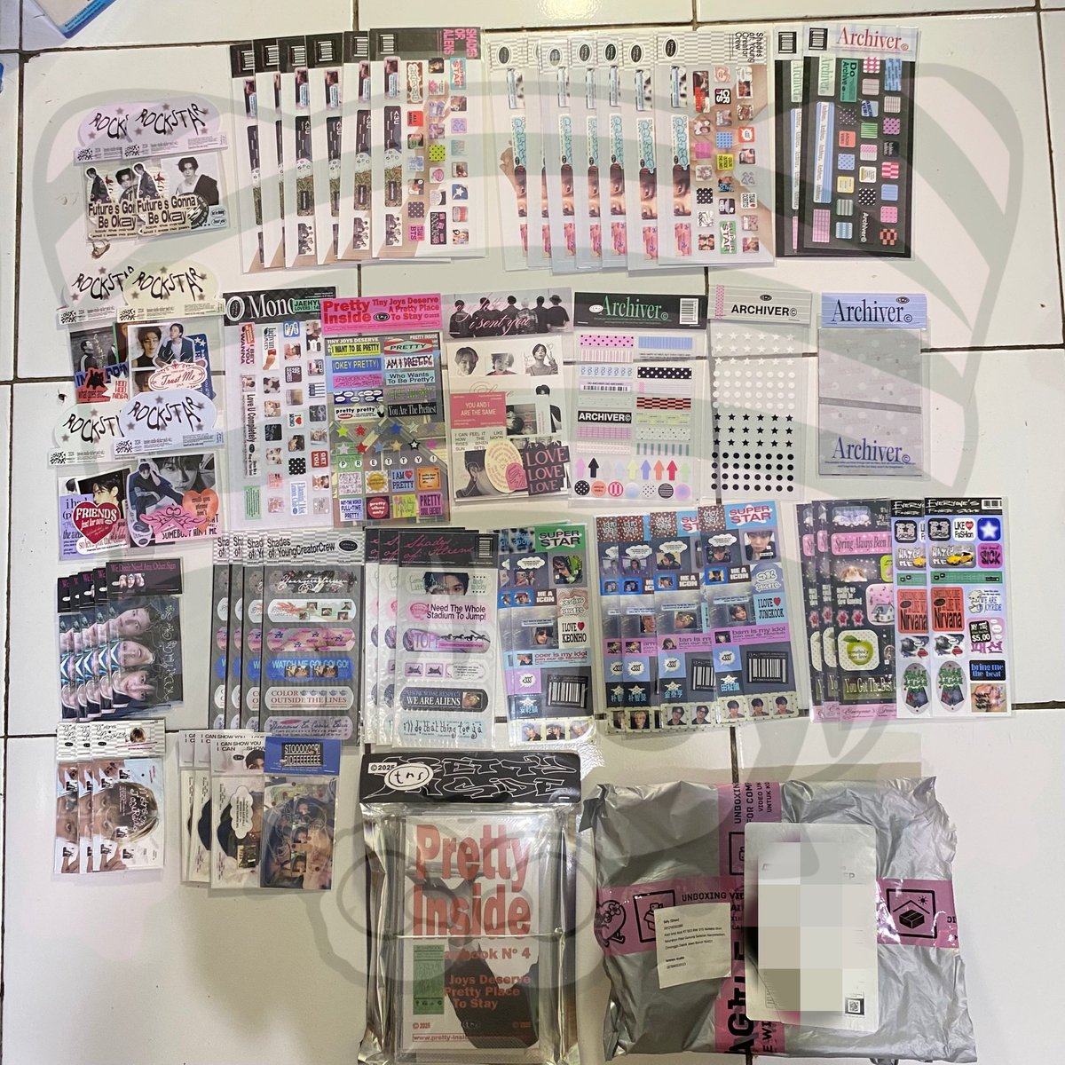 10ventine's tweet photo. @taniestudio #10vtneupdates

✧Tannies Studio Collections: Arrived at INA address! https://t.co/IkitkzWzZT