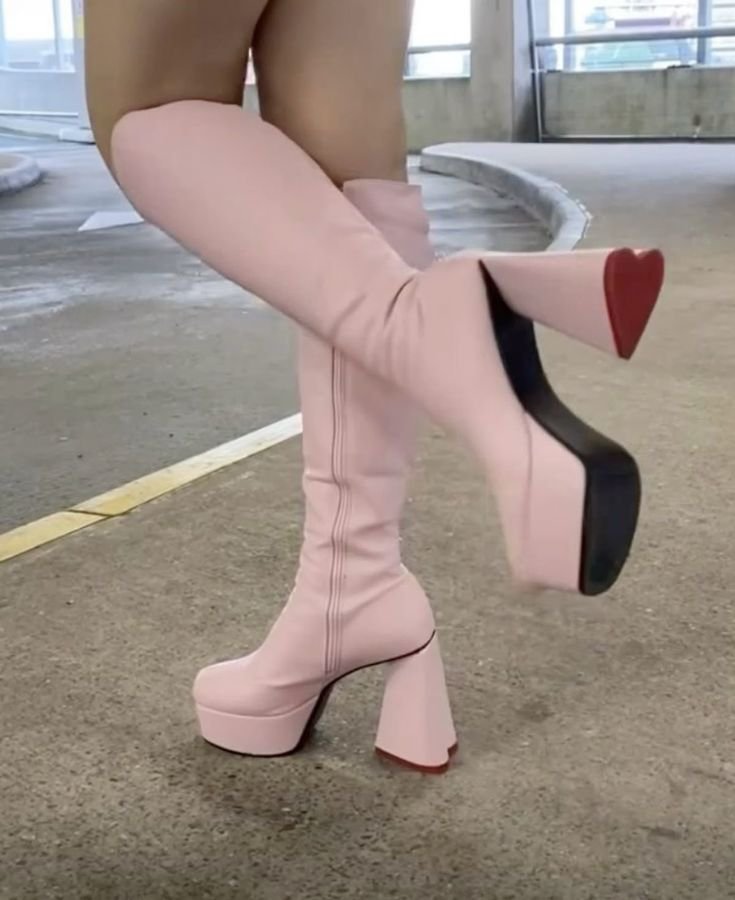 girlwhoblooms's tweet photo. sweet talker platform knee high boots https://t.co/XQIMC3jeuM