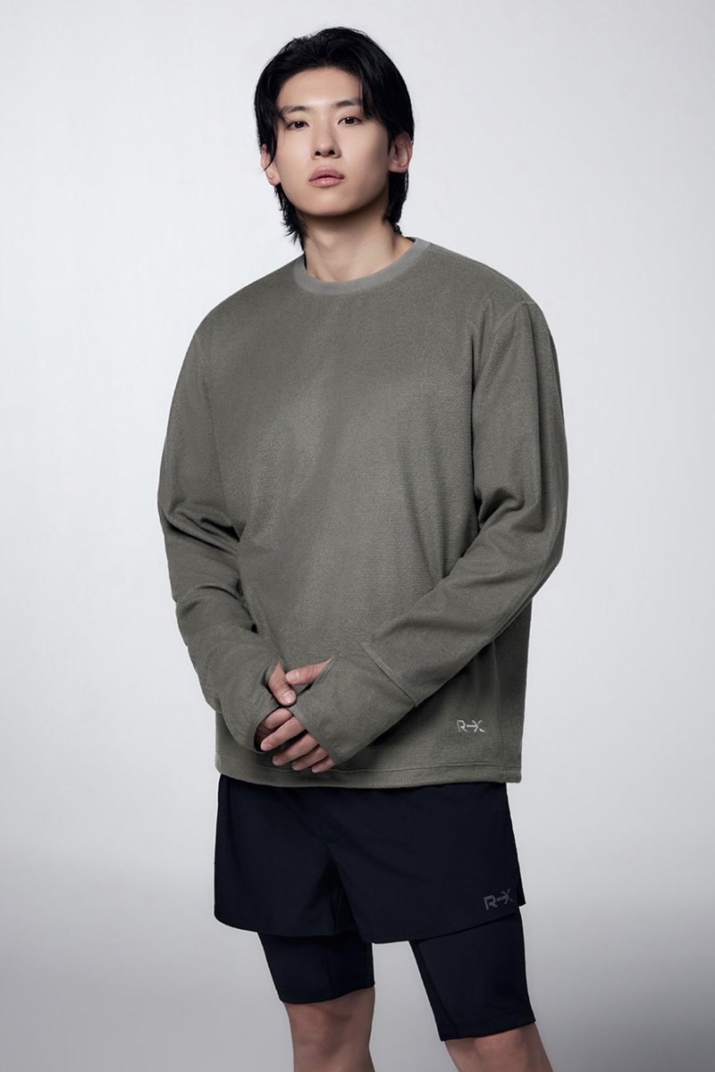 quietwolfs's tweet photo. 🤍

#dex #김진영 #덱스 #kimjinyoung https://t.co/XYRPHMpqKB