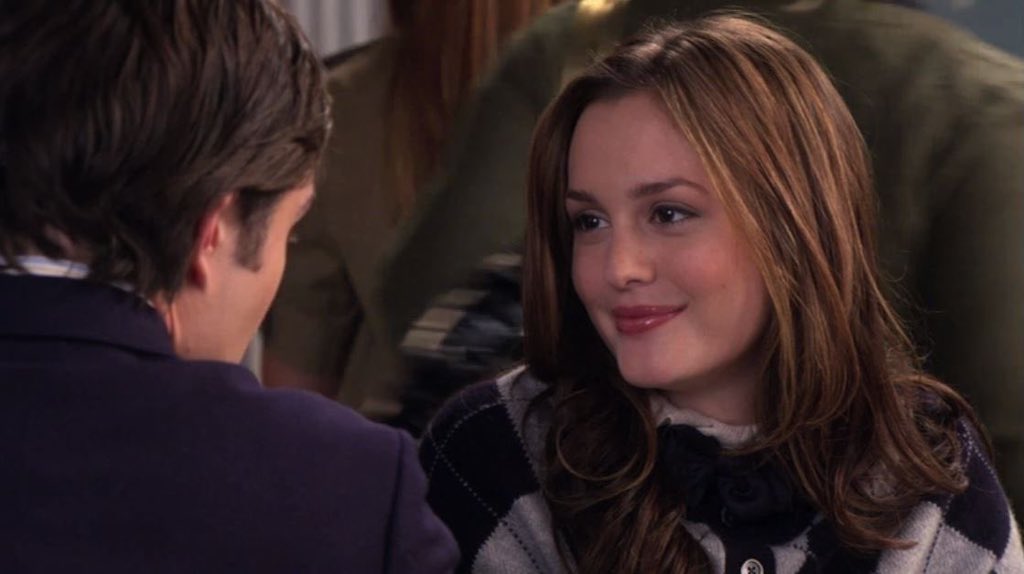ephhemere's tweet photo. blair waldorf aesthetic https://t.co/KmFhBlNGTQ