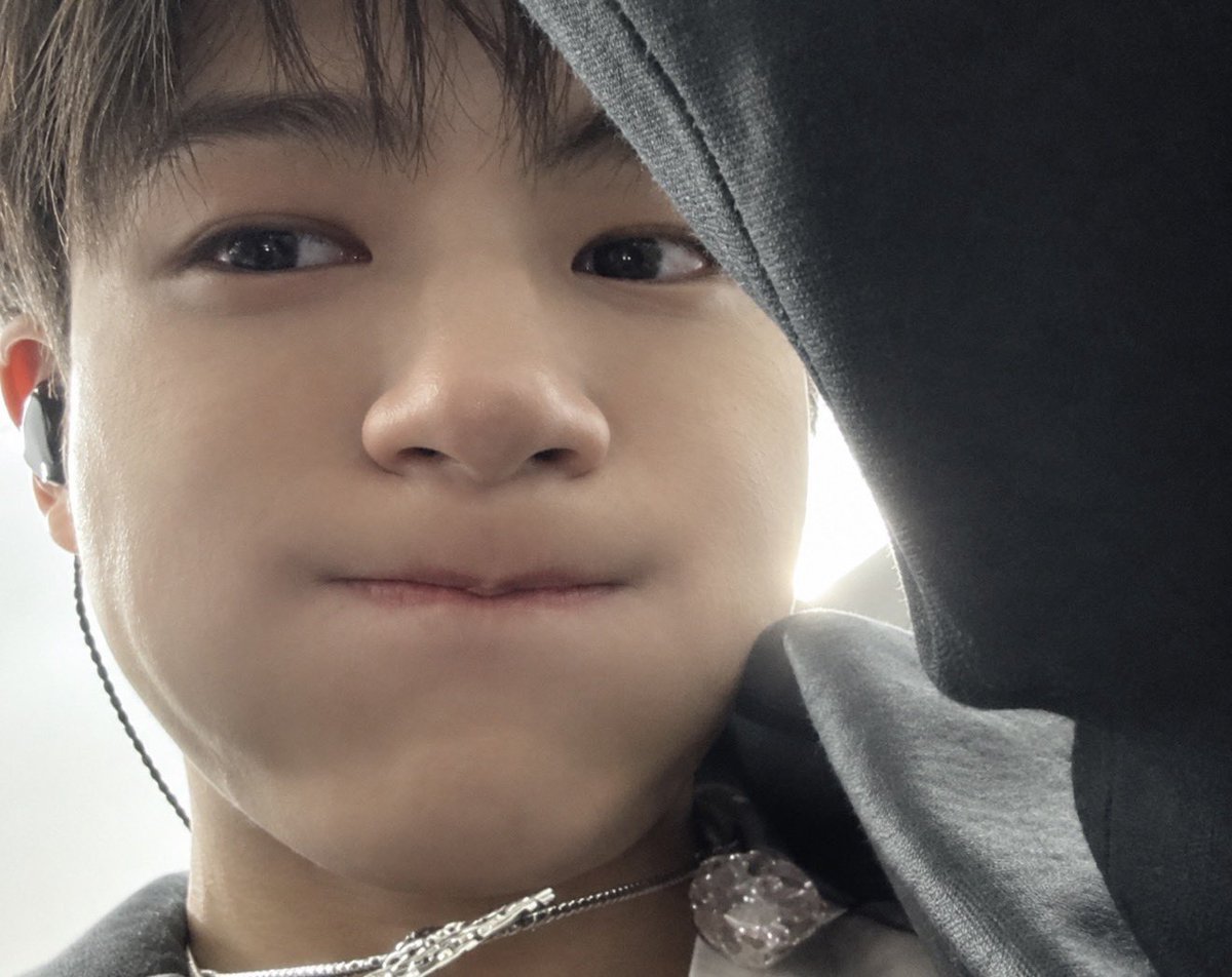 macncheeeese_'s tweet photo. น่ารักตุ้บป่องแบบ hd 💞💞💞 https://t.co/2eG5xgRyvo