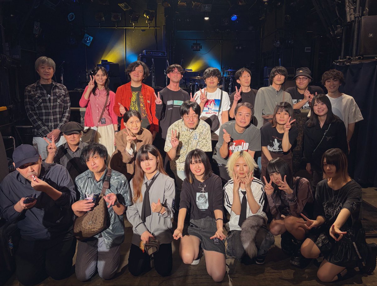 kurogome0124's tweet photo. あらためまして昨日の"Sault Ste. Shoegaze"にお越しのお客様、共演バンドの皆様、ROCK JOINT GBスタッフの皆様、大変ありがとうございました。
おかげさまで大盛況で終わることができました。
皆様に感謝いたします。
@shoals_band
@HammersmarkBand
@FerriChrome
@plantcellll
@F_272_GBC https://t.co/hUBzIq5Wa8