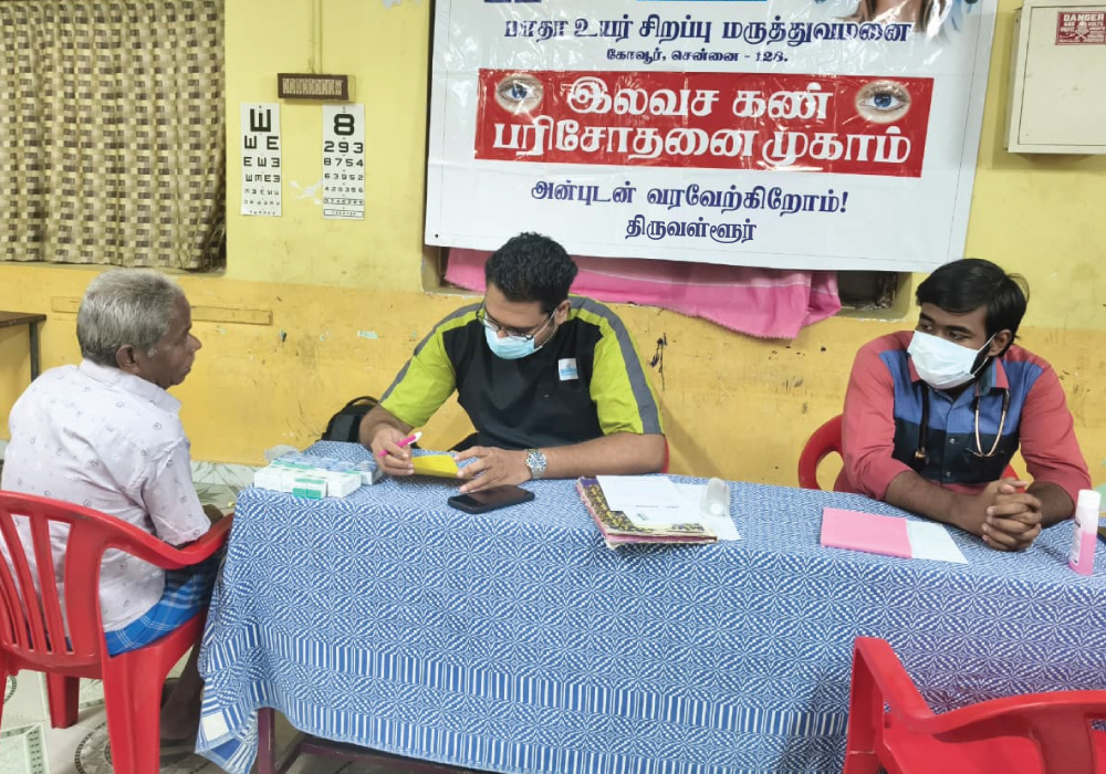 SMmcri's tweet photo. 27-09-2026 ஞாயிற்றுக்கிழமை, மாதா உயர் சிறப்பு மருத்துவமனை மற்றும் திருவள்ளூர் ரோட்டரி சங்கம் இணைந்து நடத்திய இலவச கண் மற்றும் பொது மருத்துவ முகாம்! இம்முகாமில் பங்கு பெற்ற அனைவருக்கும் நன்றியையும் வாழ்த்துக்களையும் தெரிவித்துக்கொள்கிறோம்.
#EyeCheckup #MedicalCamp #Thiruvallur https://t.co/7DUfXz61Fq