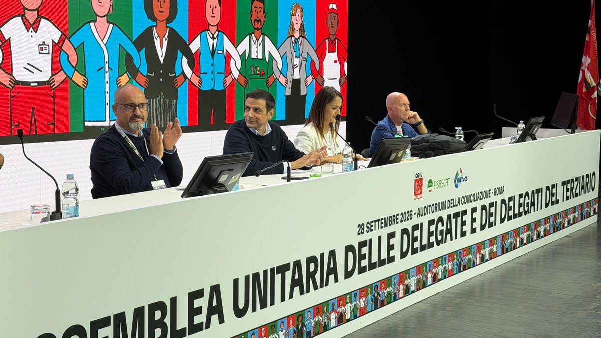 FisascatCisl75's tweet photo. 🔴🟢🔵 #Terziario, al via a Roma, all’Auditorium della Conciliazione, l’Assemblea nazionale unitaria delle delegate e dei delegati di Filcams Cgil, Fisascat Cisl e Uiltucs.

📍 Oltre 1.500 lavoratrici e lavoratori da tutta Italia riuniti per l’approvazione della Piattaforma unitaria che avvierà formalmente il percorso di rinnovo dei #Contratti del Terziario, Distribuzione e Servizi, della Distribuzione Moderna Organizzata e della Distribuzione Cooperativa, tutti in scadenza il 31 marzo 2027, applicati a circa 3 milioni di addetti.

🤝 Una grande giornata di partecipazione che conclude il lungo percorso di consultazione nei luoghi di lavoro e apre una nuova stagione contrattuale.

🗓️ La Piattaforma unitaria, una volta approvata, sarà trasmessa entro il 30 settembre alle associazioni datoriali del settore.

#DirittoAlContratto
#IlContrattoCiSpetta

📸 https://t.co/p7HF24lWnS