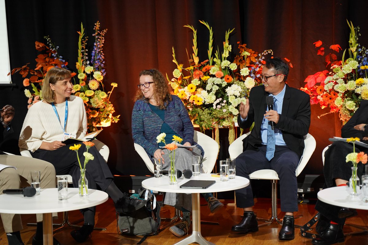 uclg_cisdp's tweet photo. 🌍 Human rights and democratic renewal at #OIDP25 in Kraków

How can cities turn human rights principles into concrete local action and strengthen trust in democratic institutions?

📖 Read the full article here : https://t.co/tCN4SOhtUU https://t.co/s9dWQ4GkLW