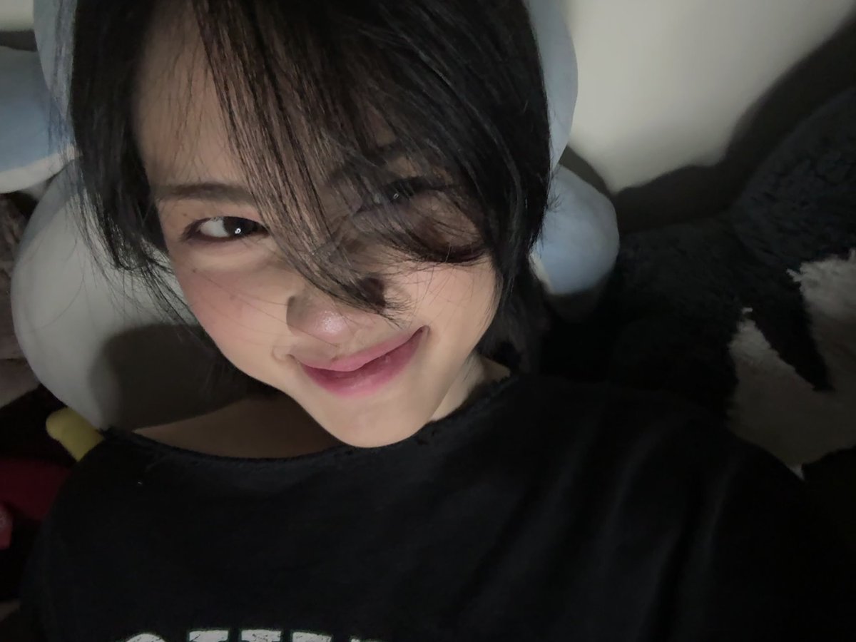 AM_EllaJKT48's tweet photo. terima kasih SESI 1 MAKAN DULU BOS MAKAN https://t.co/kLxr8UKyMD