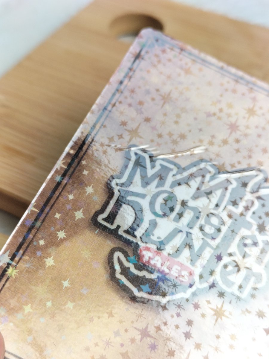 Ujitwoo's tweet photo. Bumpy lamination with design not being centered. Gonna have to find a new vendor quick. I'm also planning to sell the not bumpy one as a B grade product, ofc cheaper price. https://t.co/NKWZRBmHHt